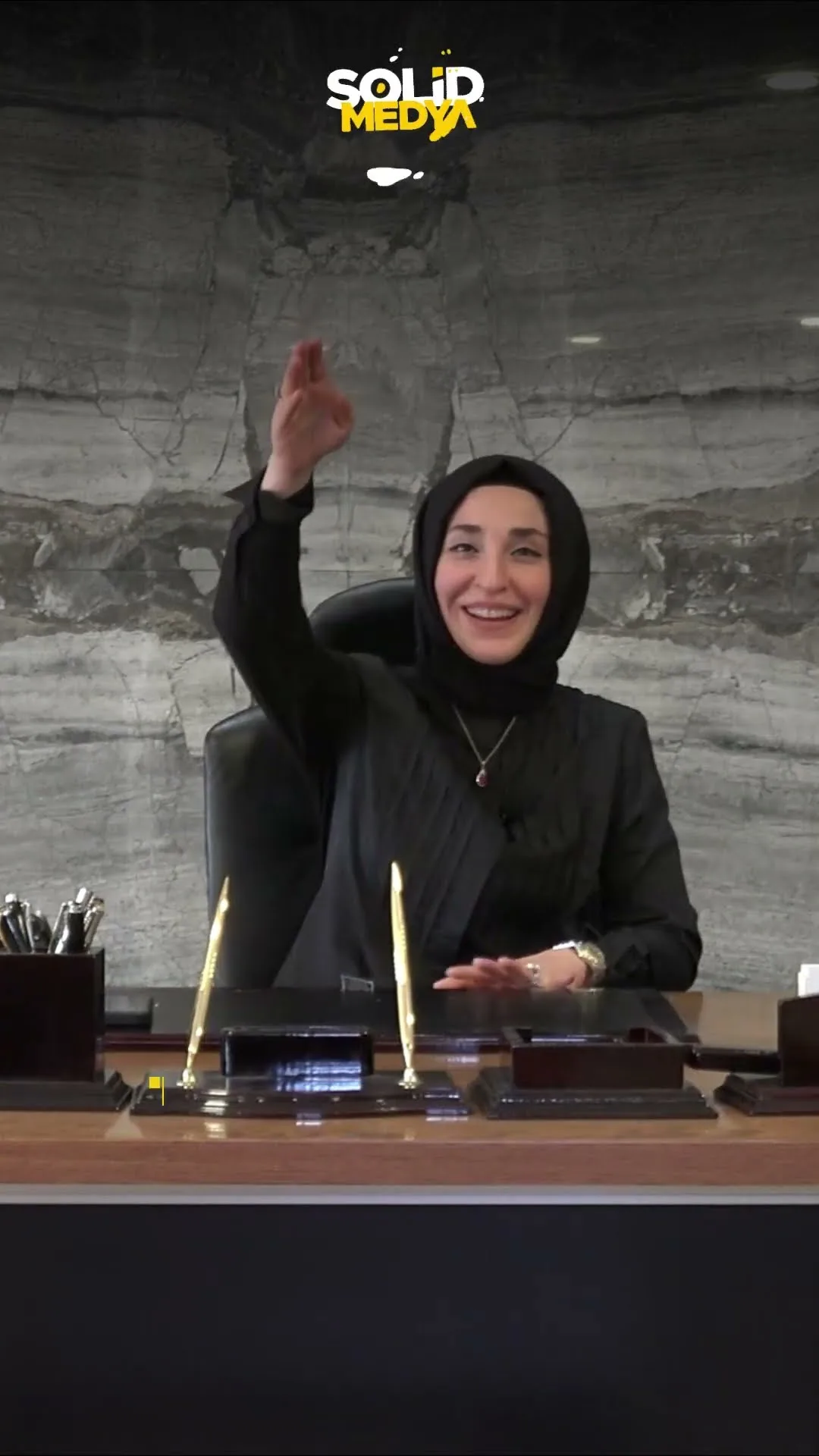 Profesyonel ve vizyoner olmalarını çok başarılı buldum. — müşteri deneyimi videosu